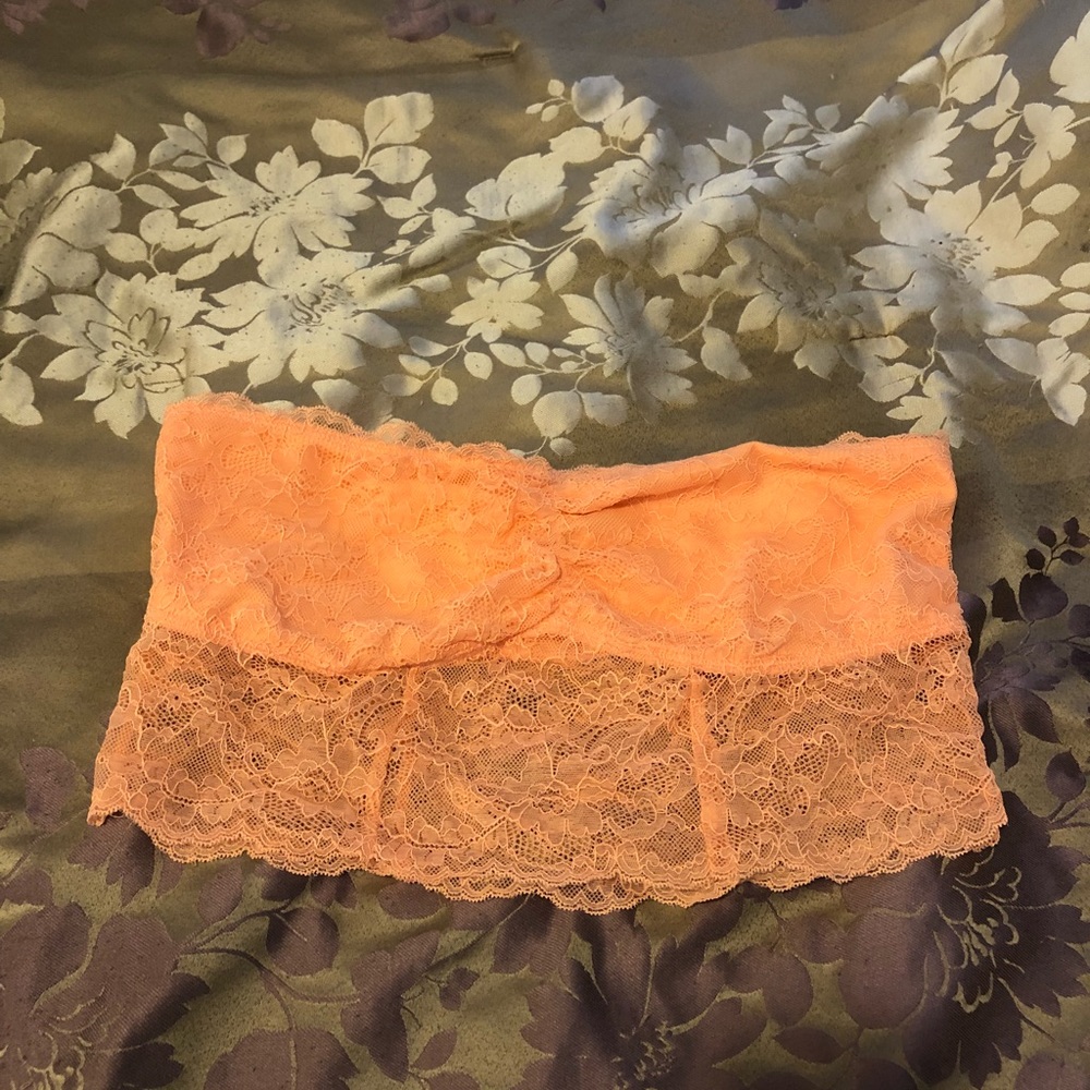 Lace crop top